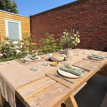 6-bed Aircon House Diaz 60m2, Many Bedrooms * Tilburg