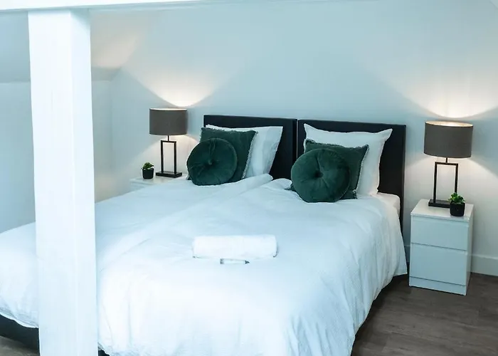 6-bed Aircon House Diaz 60m2, Many Bedrooms Appartamento Tilburg