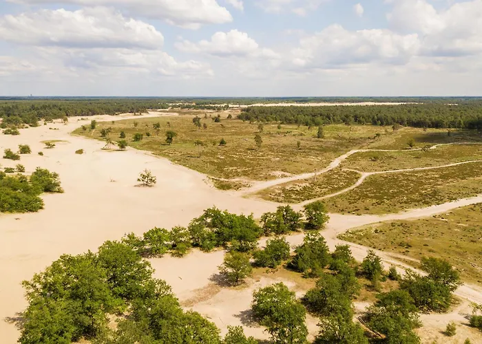 6-bed Aircon House Diaz 60m2, Many Bedrooms Tilburg